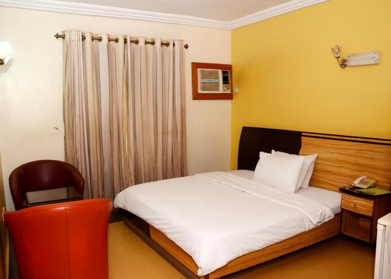 Terrace Green Hotels & Suite لاغوس المظهر الخارجي الصورة