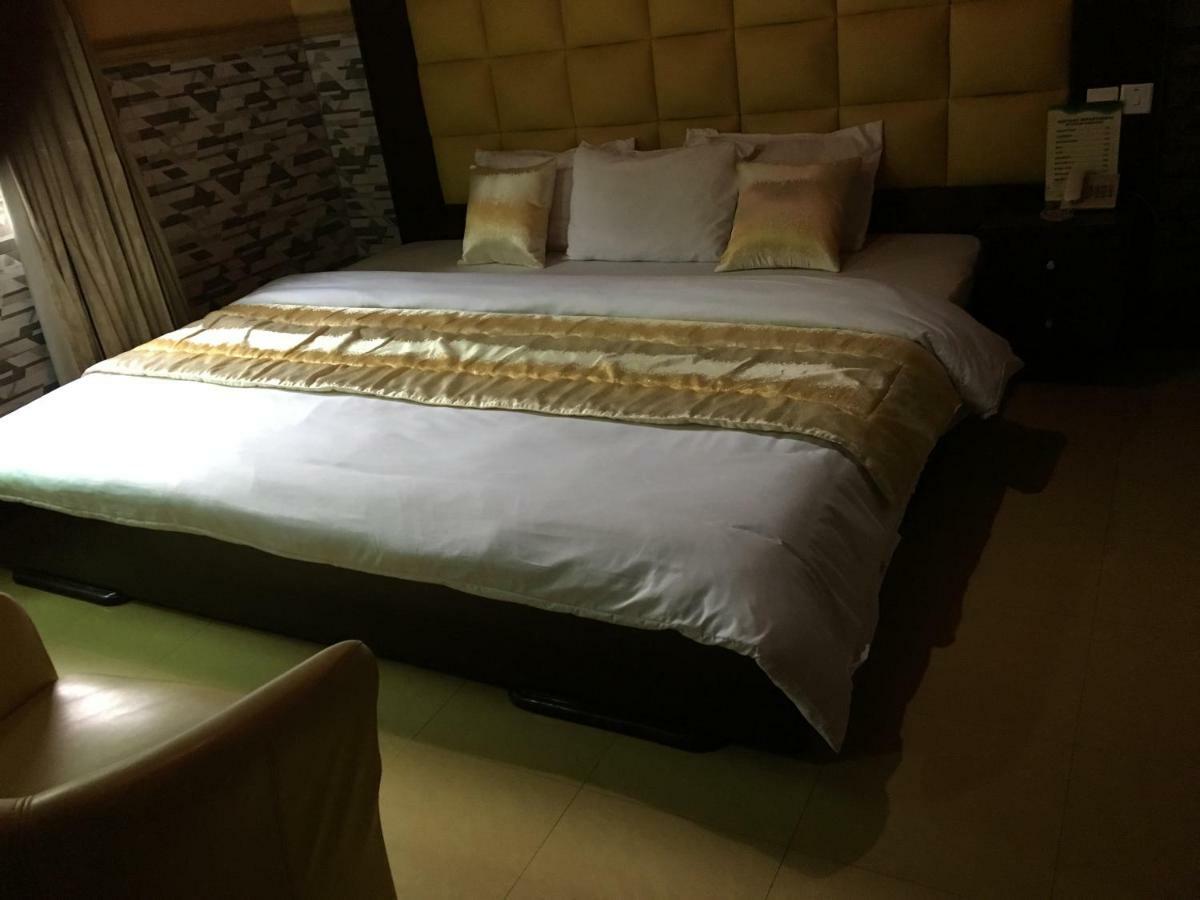 Terrace Green Hotels & Suite لاغوس المظهر الخارجي الصورة
